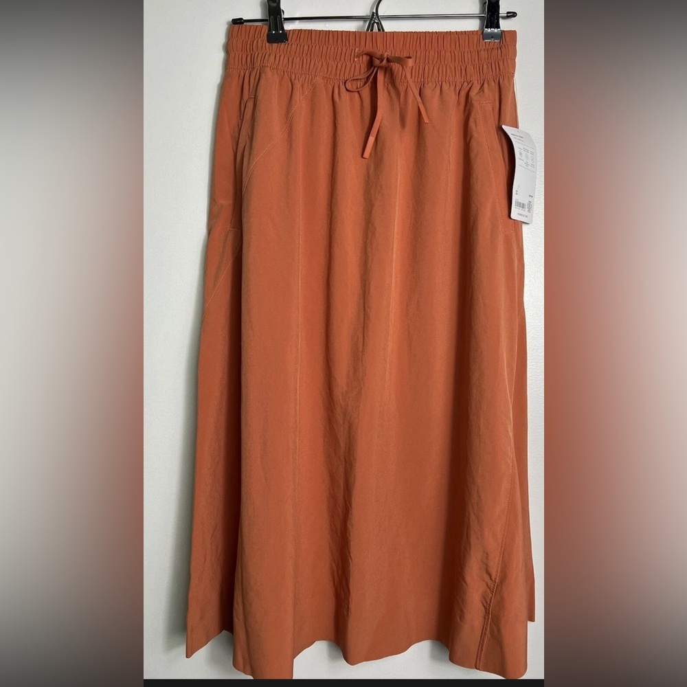Athleta Summer 2023 Size 14 Jupe Arrival Skirt Sunbaked Clay MRSP $89 New NWT - Picture 2 of 7